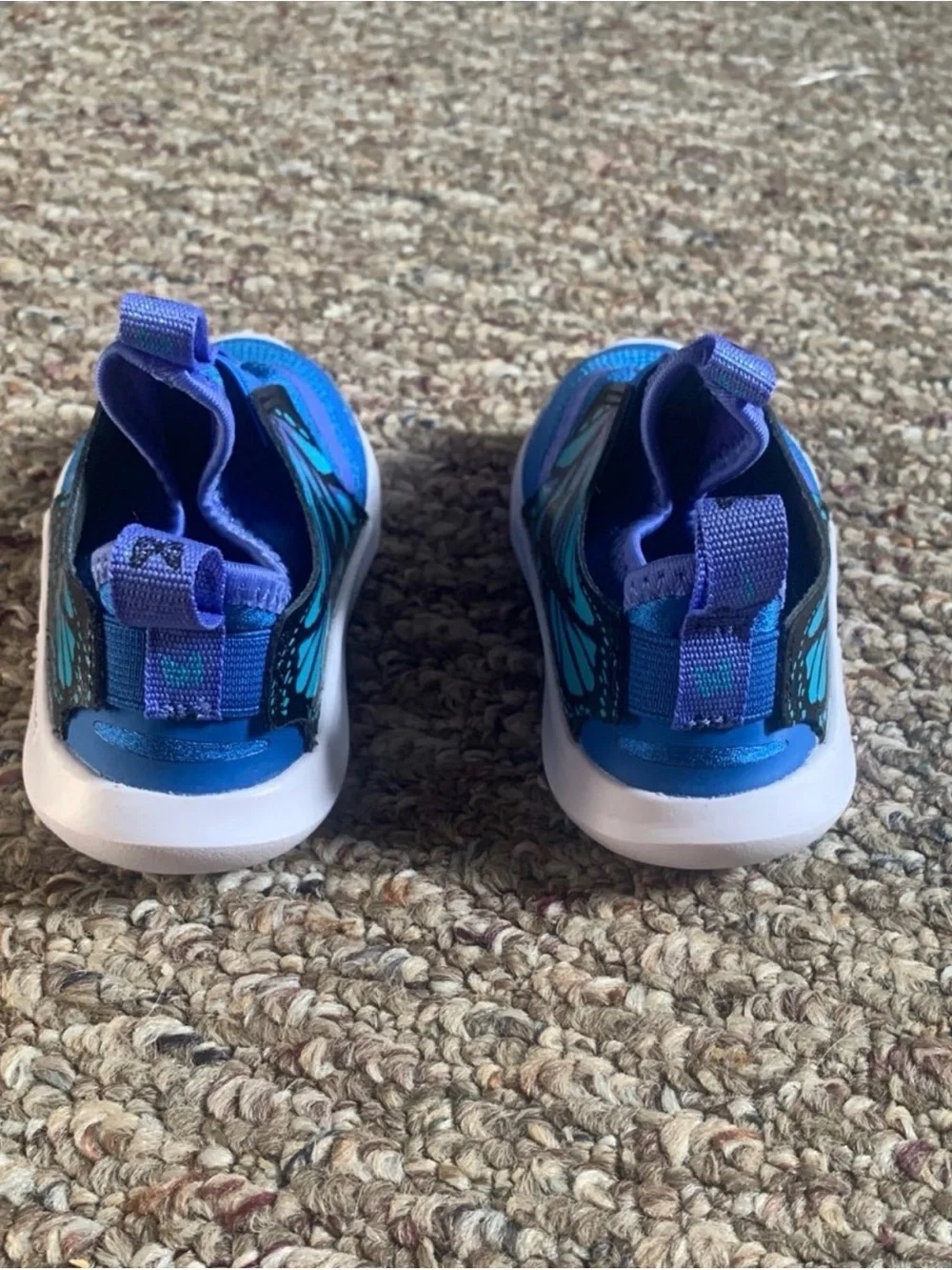 Nike Kids Blue & Teal Slip-On Sneakers